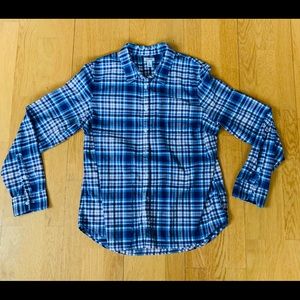 LL bean long sleeve women.